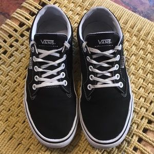 black vans size 8